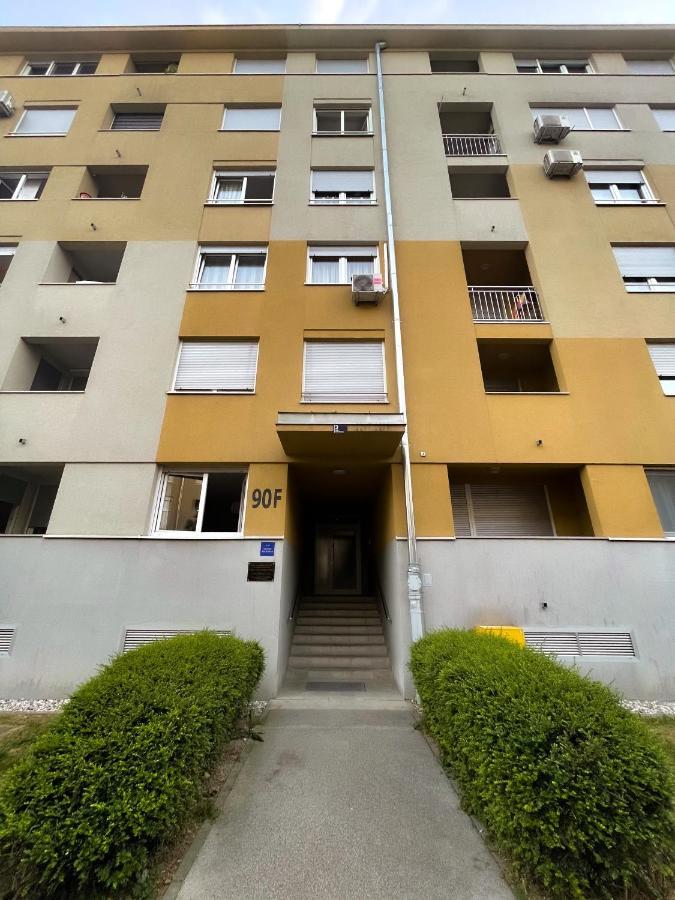 Apartman Welcome To Tresnjevka Zagreb Ngoại thất bức ảnh
